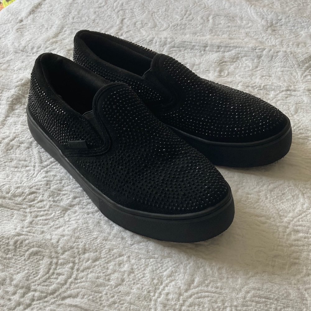 Sparkly Mudd slip on shoes!